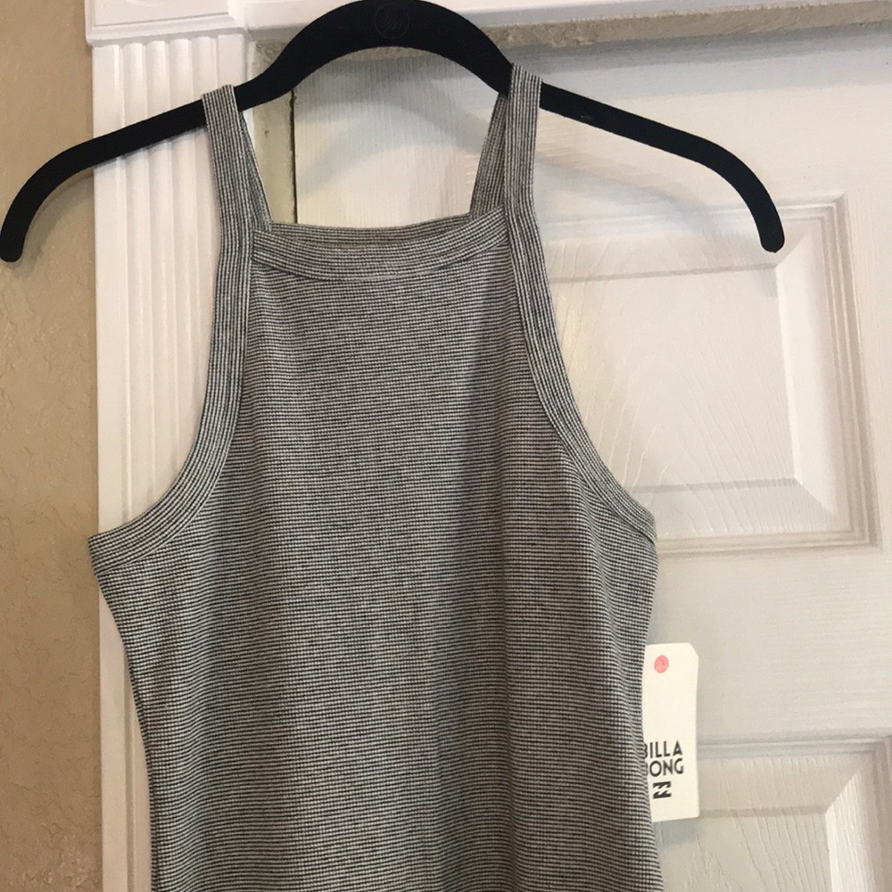 NWT Super cute high neck Billabong dress!
